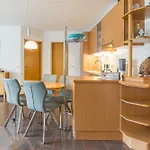Sonnengarten, 4 *